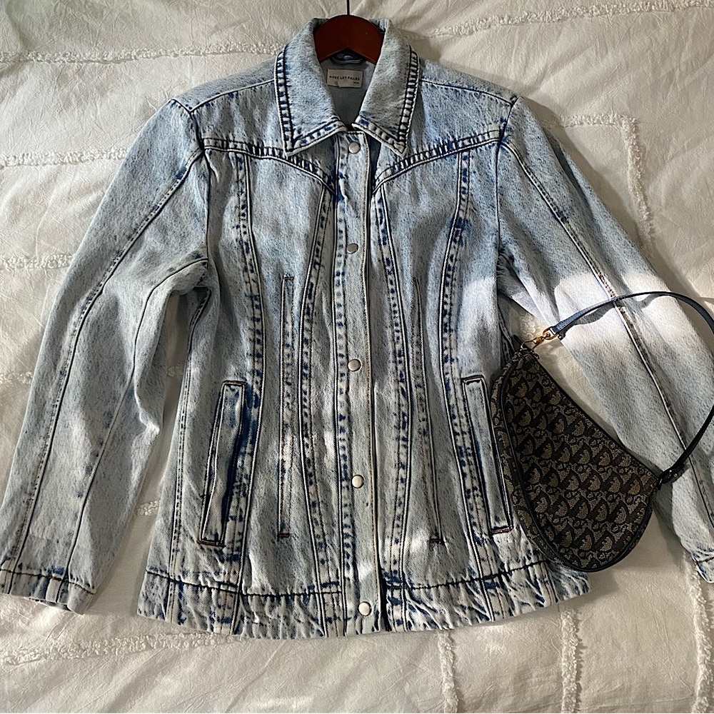 NWOT- Avec Les Filles Light Wash Blue Jean Jacket